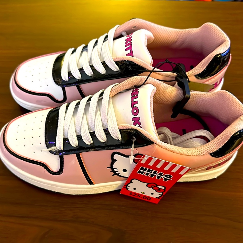 Hello Kitty Sneakers